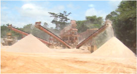 Mbomba : carrière de calcaire à Mokeco (Ouesso) 